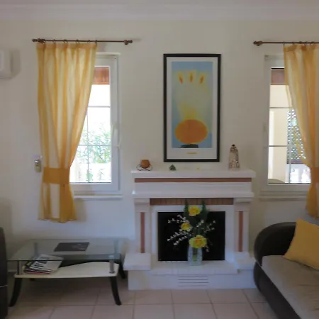 Pembe C Villa