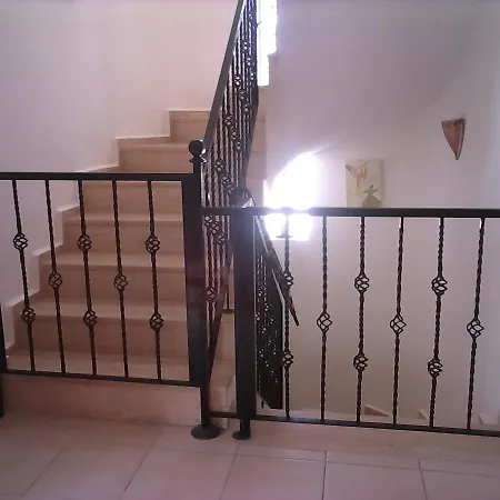 Villa Pembe C